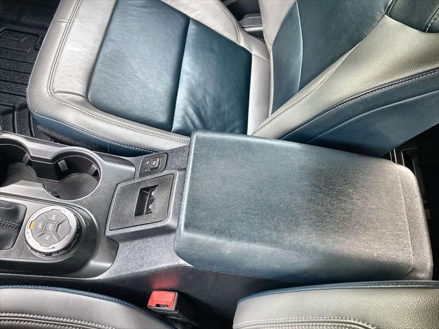Photo of 2021 Velocity Blue Metallic Ford Bronco