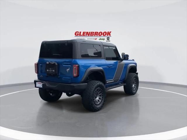 Photo of 2021 Velocity Blue Metallic Ford Bronco