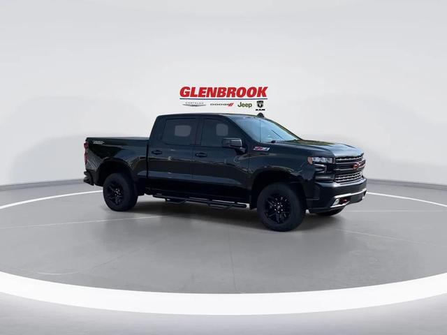 Photo of 2021 Black Chevrolet Silverado 1500