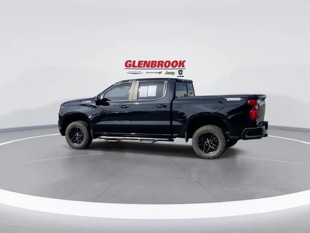 Photo of 2021 Black Chevrolet Silverado 1500