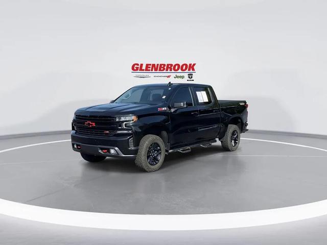 Photo of 2021 Black Chevrolet Silverado 1500
