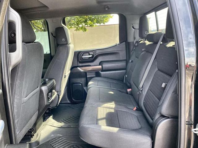 Photo of 2021 Black Chevrolet Silverado 1500