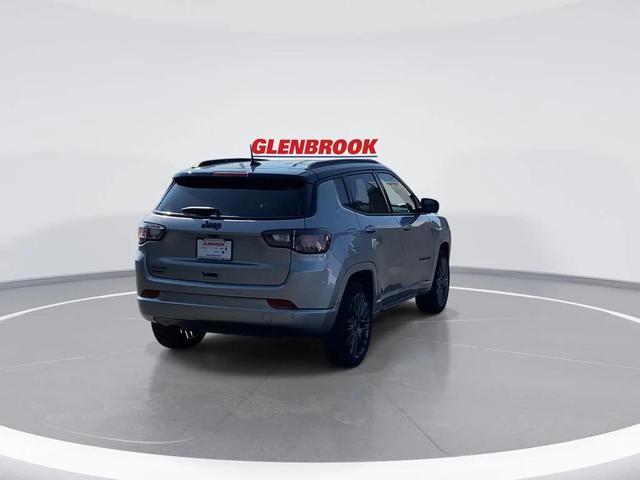 Photo of 2024 Billet Silver Jeep Compass