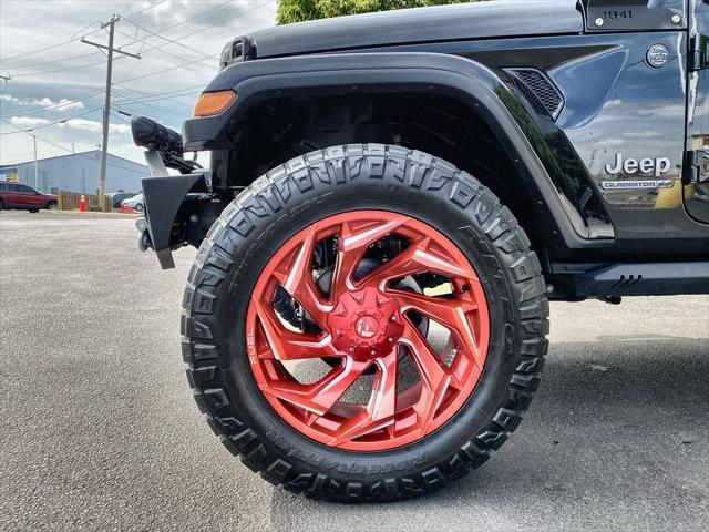 Photo of 2021 Black Clearcoat Jeep Gladiator