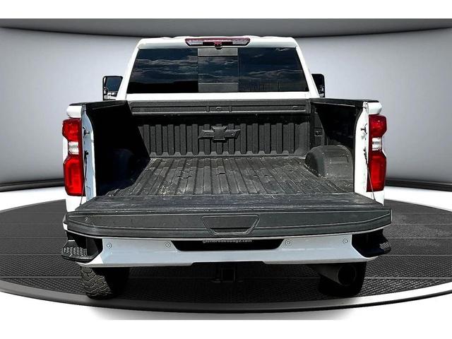 Photo of 2024 Summit White Chevrolet Silverado 2500