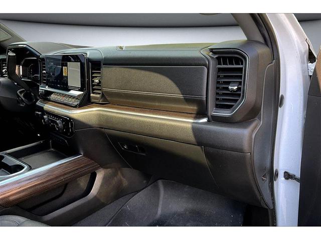 Photo of 2024 Summit White Chevrolet Silverado 2500