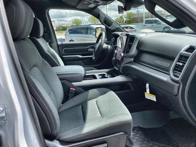 Photo of 2025 Bright White Clearcoat RAM 1500