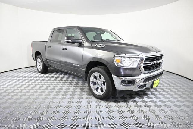 Photo of 2019 Granite Crystal Metallic Clearcoat RAM 1500