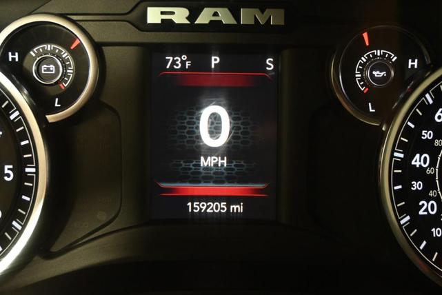 Photo of 2019 Granite Crystal Metallic Clearcoat RAM 1500