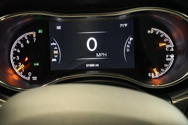 Photo of 2021 Velvet Red Pearlcoat Jeep Grand Cherokee