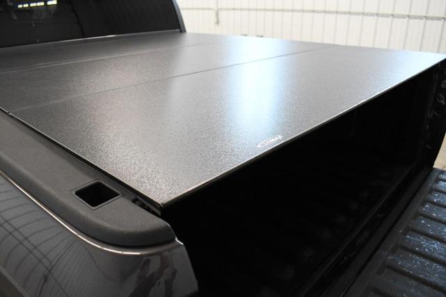 Photo of 2019 Granite Crystal Metallic Clearcoat RAM 1500