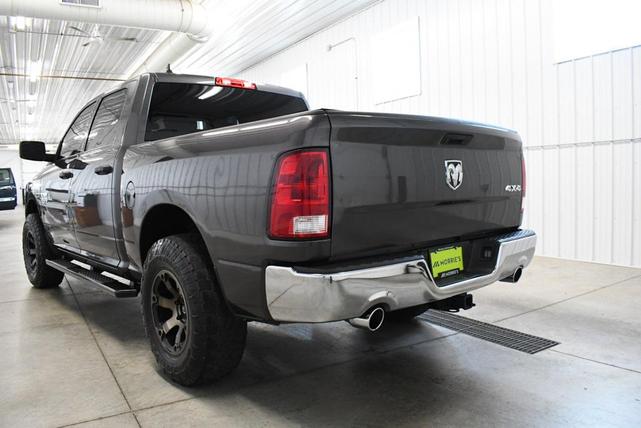 Photo of 2019 Granite Crystal Metallic Clearcoat RAM 1500