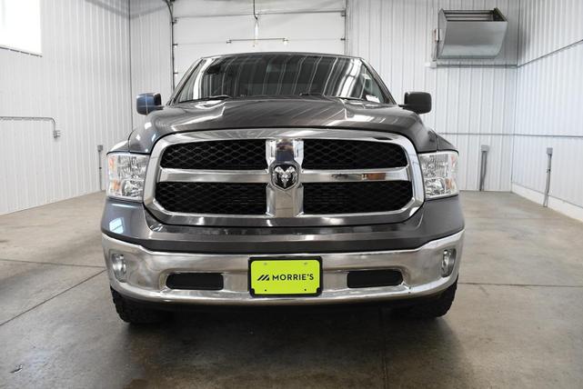 Photo of 2019 Granite Crystal Metallic Clearcoat RAM 1500