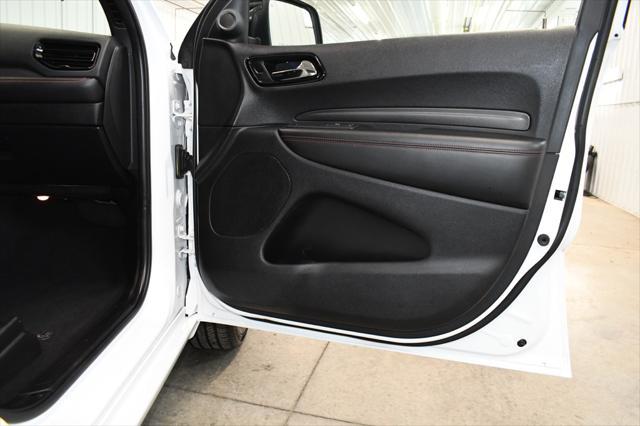 Photo of 2024 White Knuckle Clearcoat Dodge Durango
