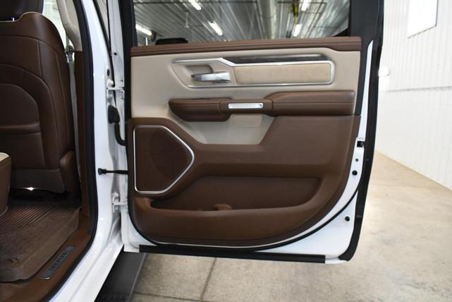 Photo of 2020 Ivory White Tri-Coat Pearlcoat RAM 1500