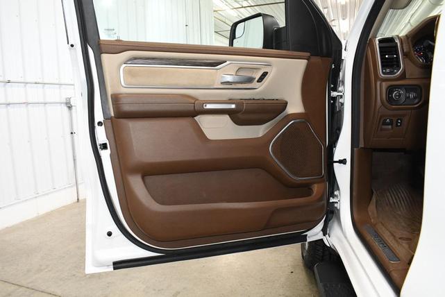 Photo of 2020 Ivory White Tri-Coat Pearlcoat RAM 1500
