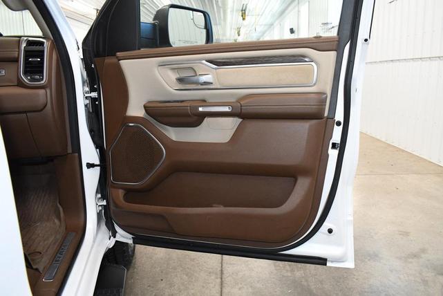 Photo of 2020 Ivory White Tri-Coat Pearlcoat RAM 1500