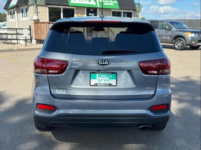 Photo of 2019 Everlasting Silver Kia Sorento