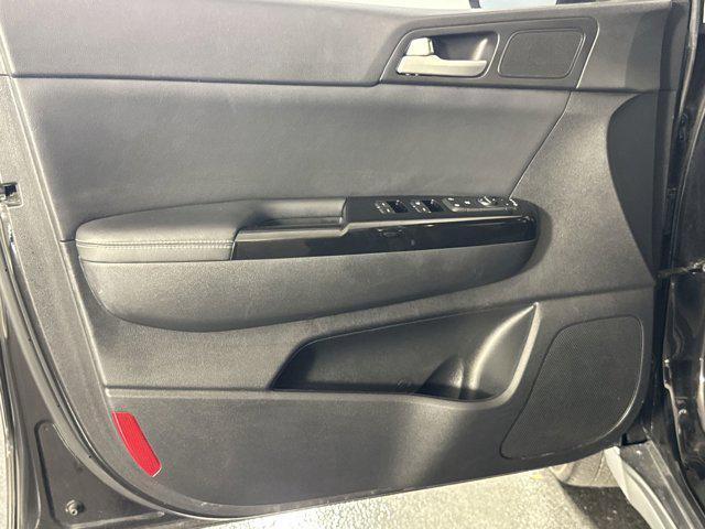 Photo of 2018 Black Cherry Kia Sportage