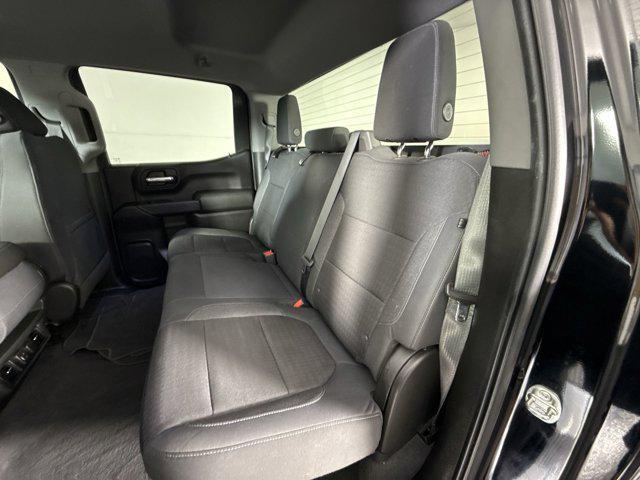 Photo of 2019 Black Chevrolet Silverado 1500