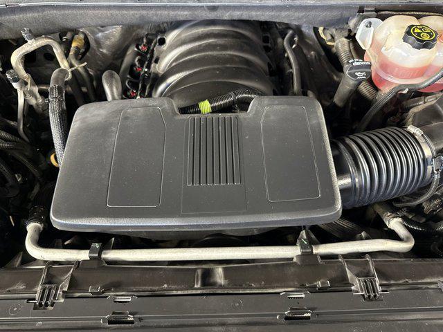 Photo of 2019 Black Chevrolet Silverado 1500