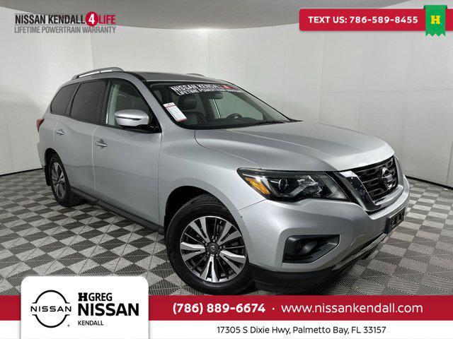 2017 Nissan Pathfinder