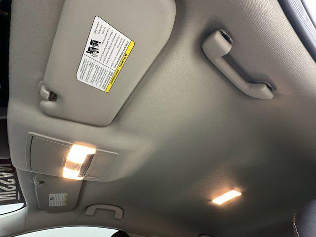 Photo of 2022 Gun Metallic Nissan Sentra