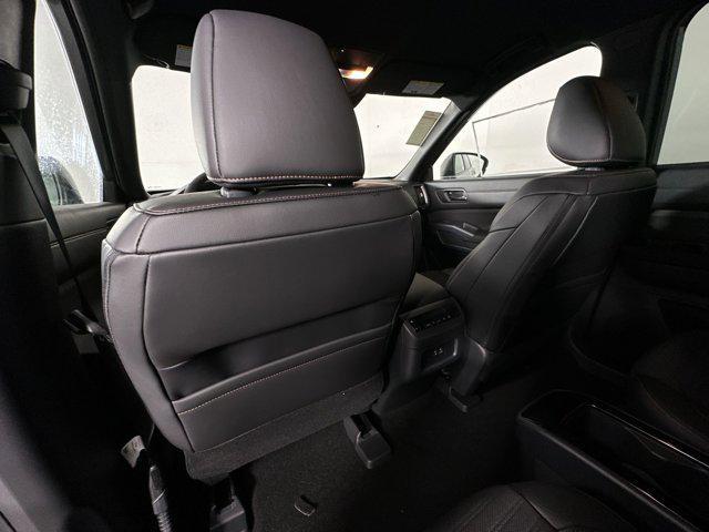 Photo of 2025 Gun Metallic Nissan Pathfinder
