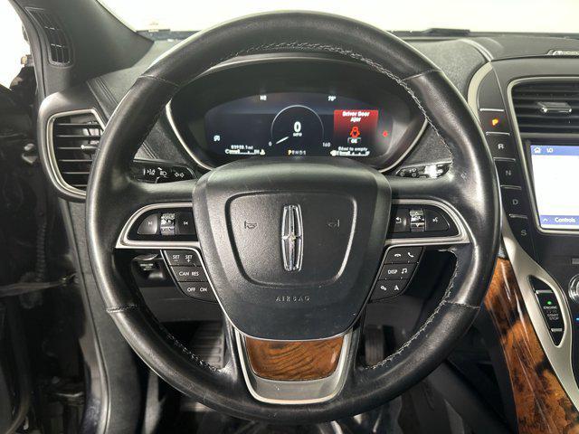 Photo of 2020 INFINITE BLACK Lincoln Nautilus