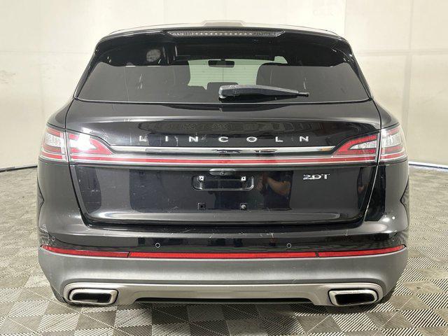 Photo of 2020 INFINITE BLACK Lincoln Nautilus