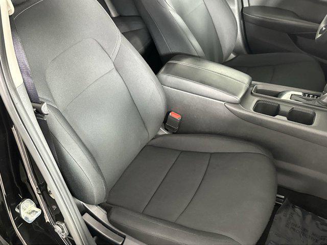 Photo of 2024 Super Black Nissan Sentra
