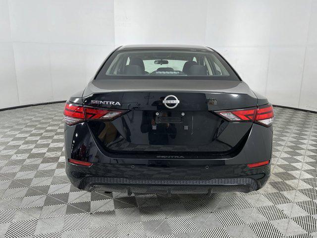 Photo of 2024 Super Black Nissan Sentra