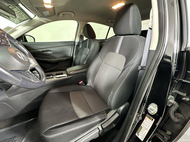 Photo of 2021 Super Black Nissan Sentra