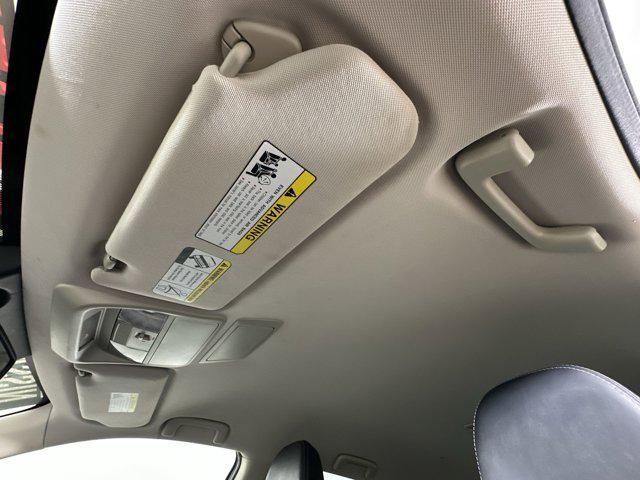 Photo of 2020 Mercury Gray Metallic Mitsubishi Outlander
