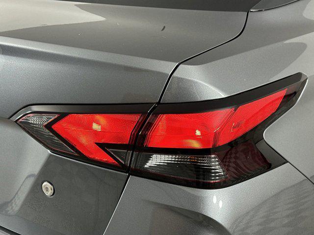 Photo of 2025 Gun Metallic Nissan Versa