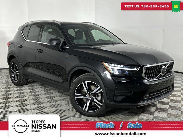 2025 Volvo XC40