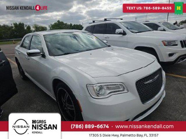 2020 Chrysler 300