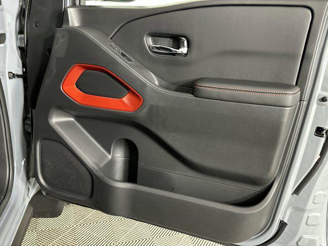 Photo of 2025 Boulder Gray Pearl Nissan Frontier