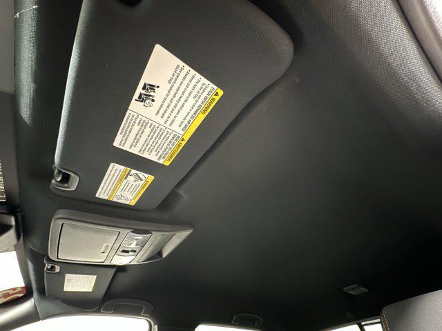 Photo of 2025 Boulder Gray Pearl Nissan Frontier