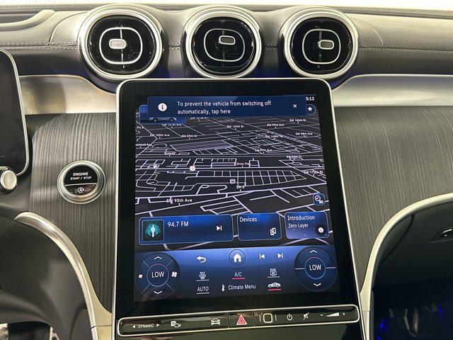 Photo of 2024 Polar White Mercedes-Benz GLC 300