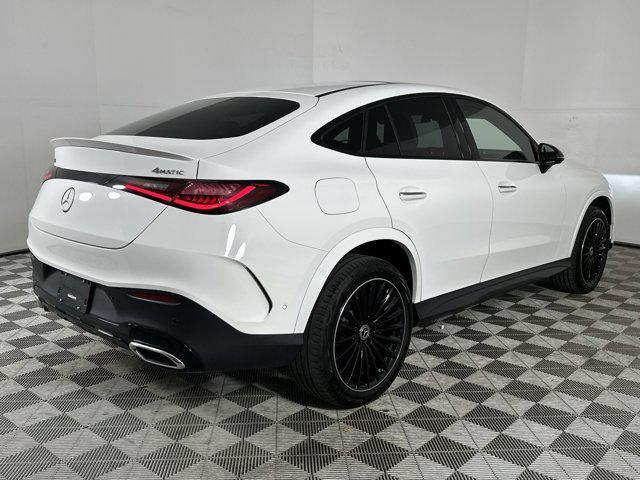 Photo of 2024 Polar White Mercedes-Benz GLC 300