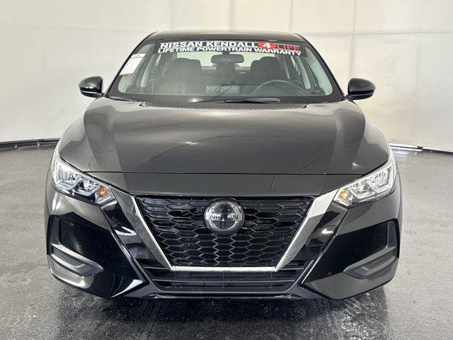 Photo of 2023 Super Black Nissan Sentra