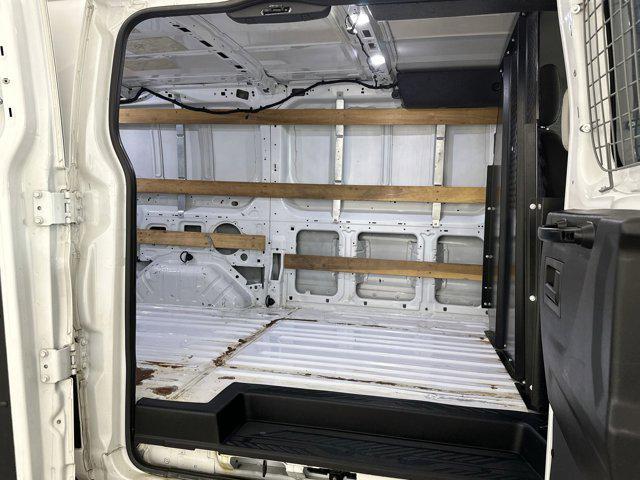 Photo of 2019 OXFORD WHITE Ford Transit-250