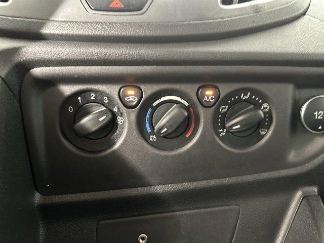 Photo of 2019 OXFORD WHITE Ford Transit-250
