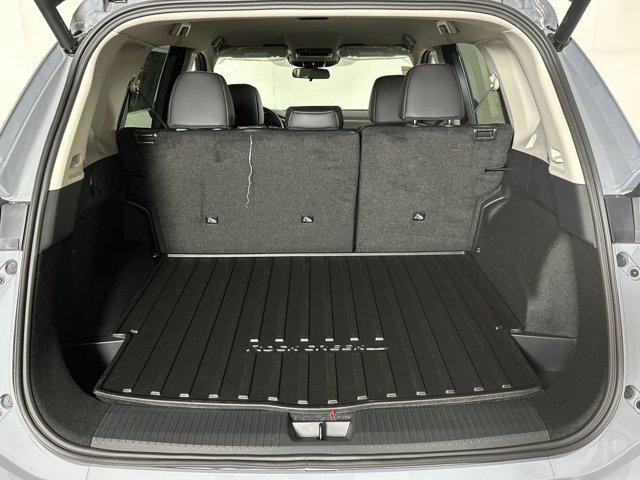 Photo of 2025 Boulder Gray Pearl Nissan Rogue