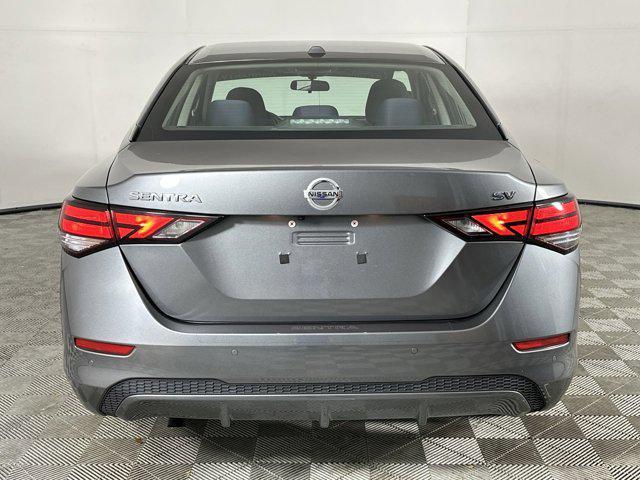Photo of 2021 Gun Metallic Nissan Sentra