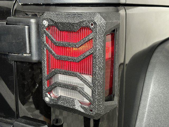 Photo of 2017 Black Clearcoat Jeep Wrangler Unlimited