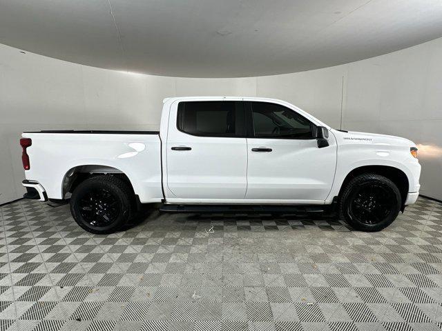 Photo of 2024 Summit White Chevrolet Silverado 1500