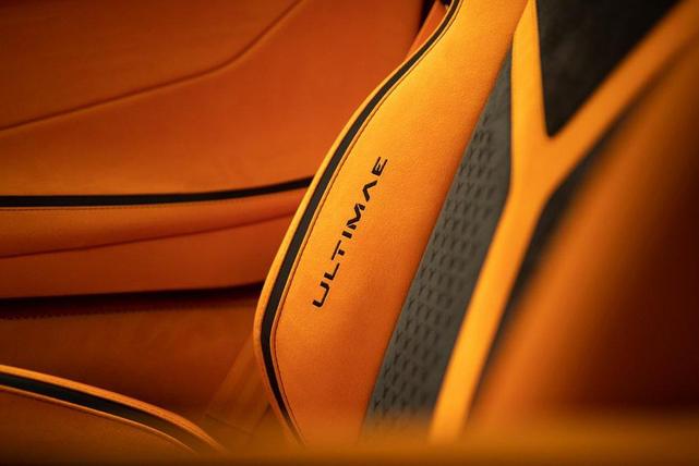 Photo of 2022 Argento Luna Lamborghini Aventador SVJ