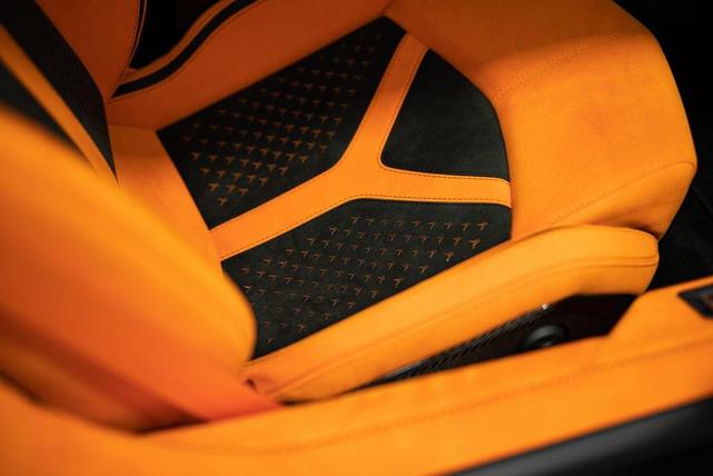 Photo of 2022 Argento Luna Lamborghini Aventador SVJ